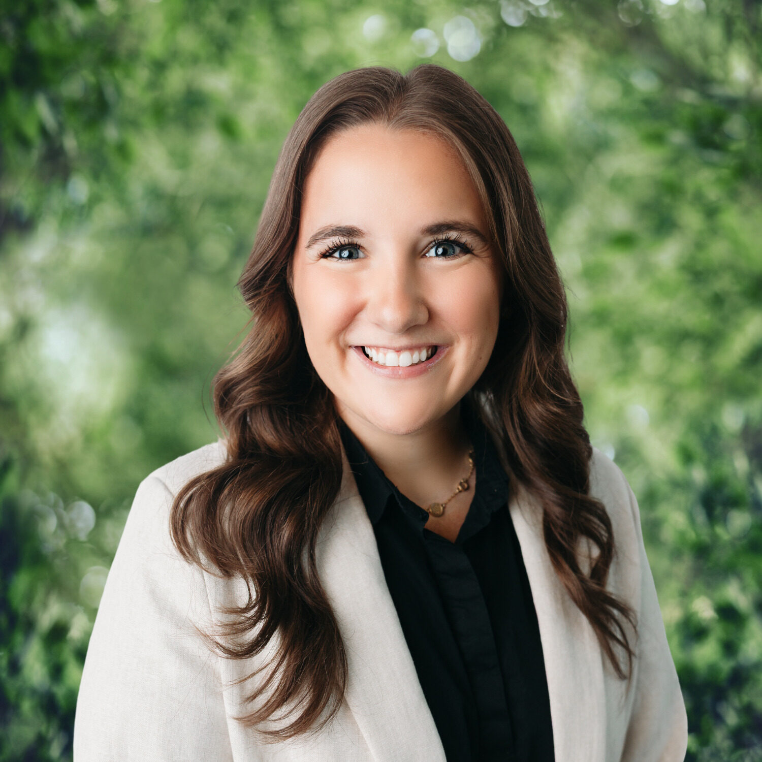 Mary Grace -Headshot 2025